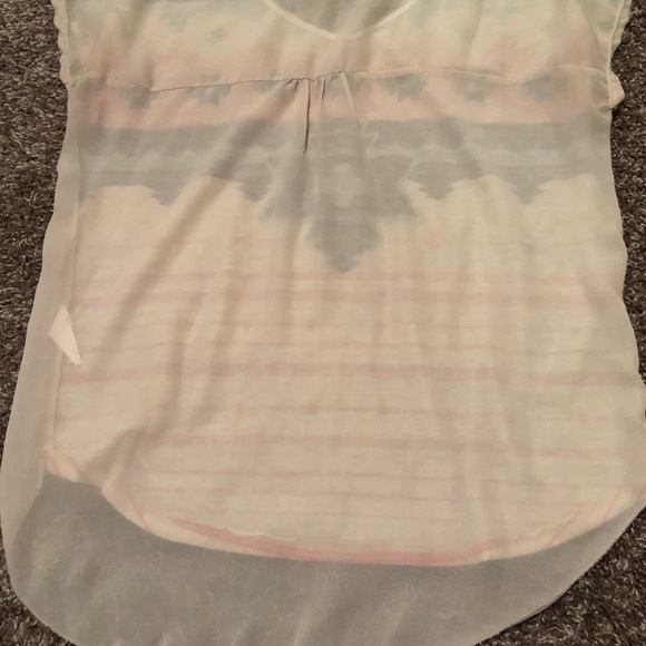 Aztec patterned top - Picture 2 of 3